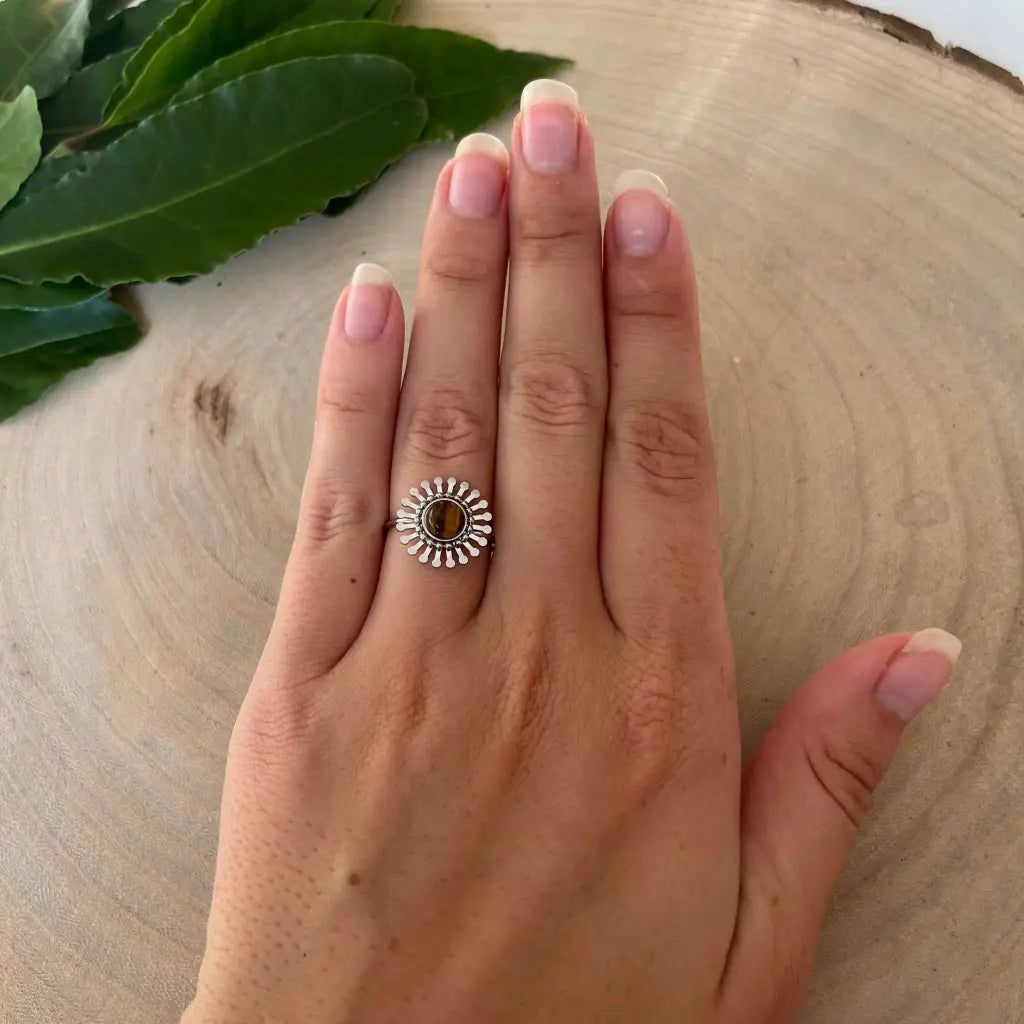 Bague ajustable Fleur avec Pierre Naturelle - Oeil de Tigre