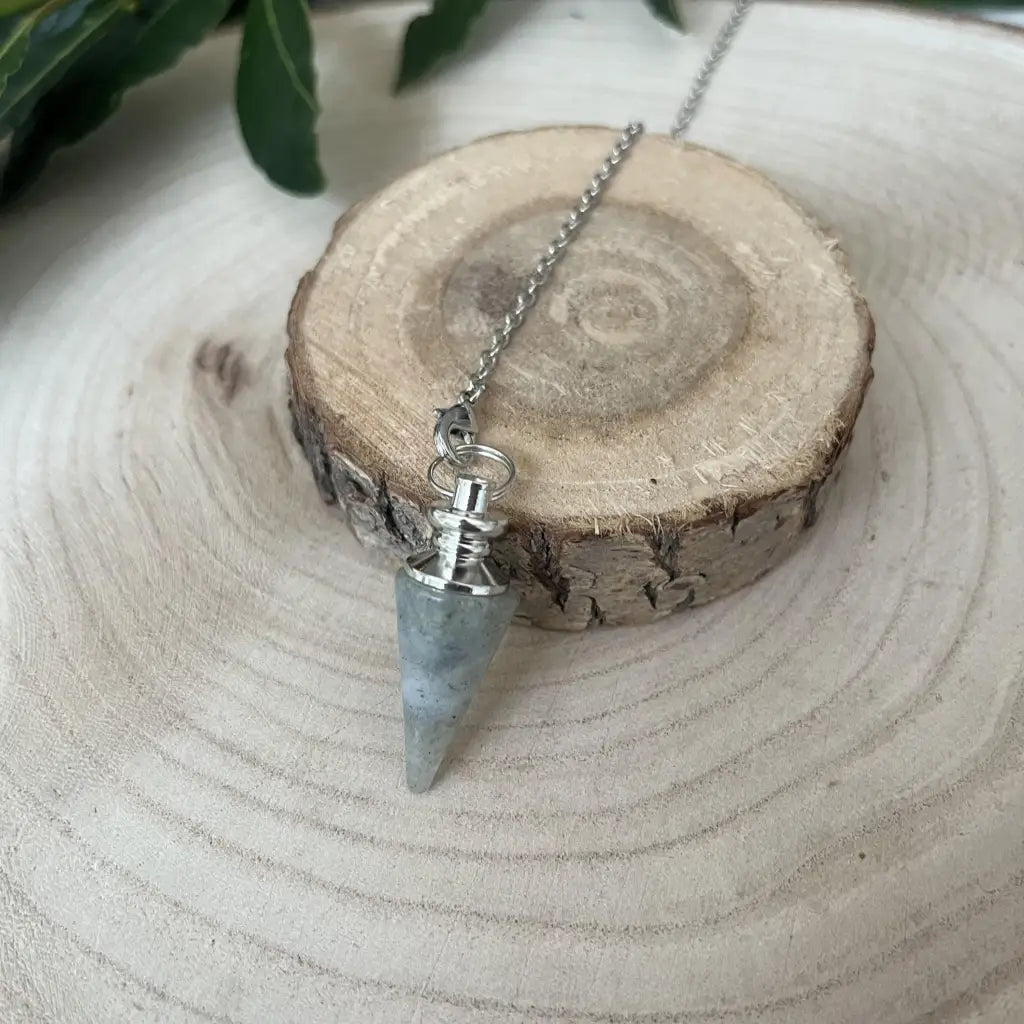 Pendule en Labradorite - Pendule en pierre