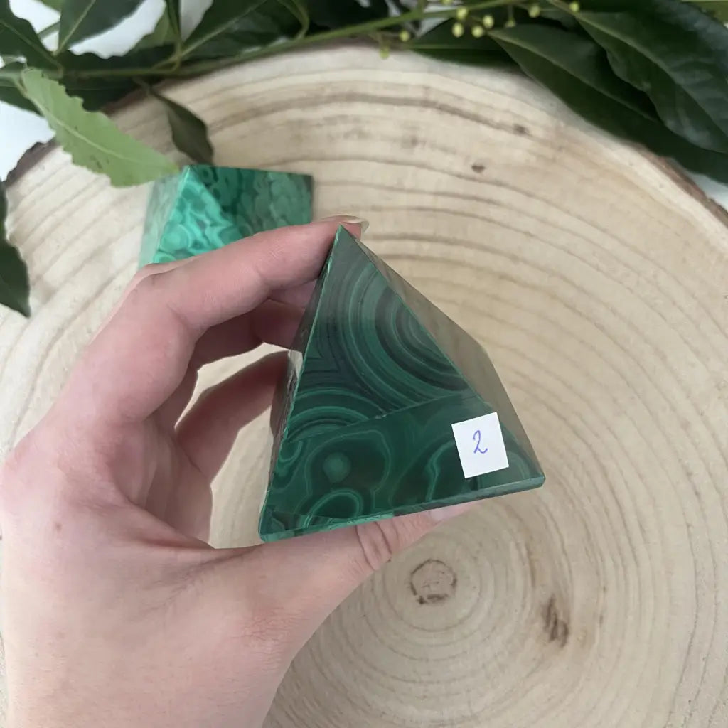 Pyramide de Malachite - N°2 - Pierre roulée